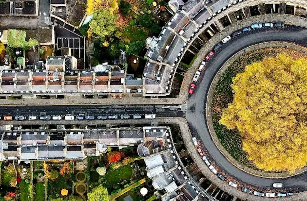 Lean and green: Building sustainable cost-efficient supply chains